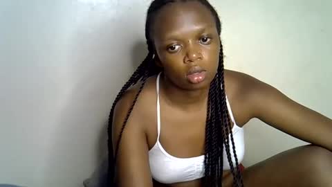 candiemaya online show from March 17, 8:47 pm