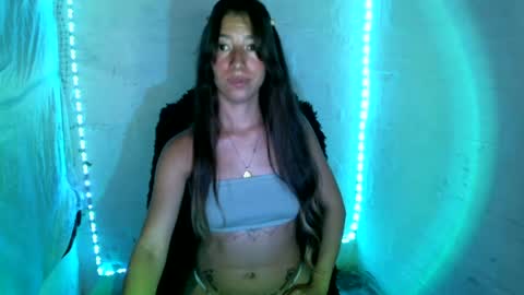 elizabeth online show from July 20, 12:57 am