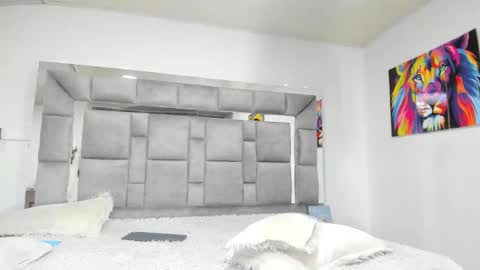 Candy  And Andy  online show from March 26, 5:02 am