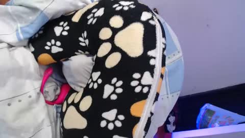 Snapshot of candy_cumy1 chatting on March 7, 8:56 am Dayan Camila online show from March 7, 8:56 am