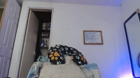 candy_cumyy1 online show from February 25, 5:08 pm