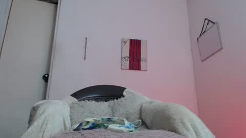 candy_cumyy1 online show from December 22, 6:26 pm