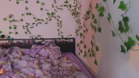 candy_flosse online show from May 28, 7:06 am