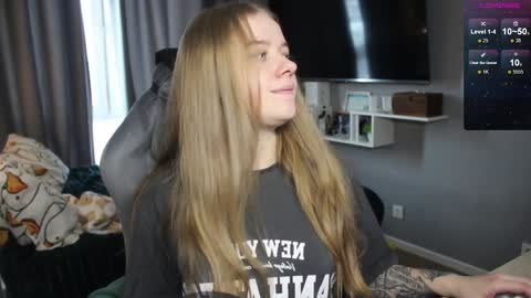 Megan online show from January 17, 9:39 am