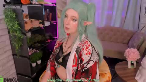 Mary online show from May 5, 1:23 am