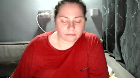 Laura online show from January 8, 6:58 pm