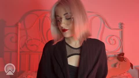 You can call me HH online show from September 17, 7:28 pm