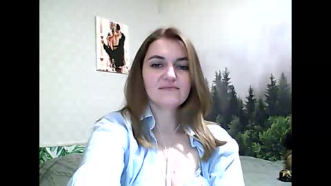 Daisy online show from February 2, 9:45 pm