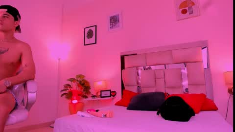 Candy online show from September 29, 7:24 pm