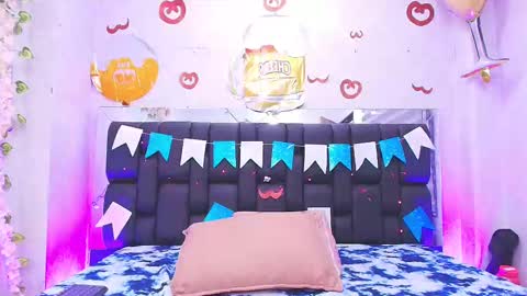 Snapshot of canela_osadaa_ chatting on September 23, 11:59 am Aura online show from September 23, 11:59 am