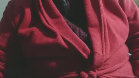 Snapshot of capitanfuturo44 chatting on October 5, 6:59 pm Cinzia  ex regina  online show from October 5, 6:59 pm