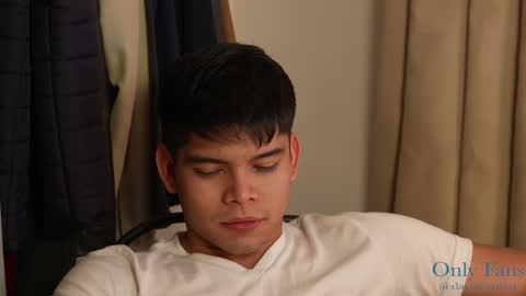 David Capizzi online show from December 2, 3:19 am