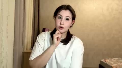 May online show from March 29, 7:26 pm