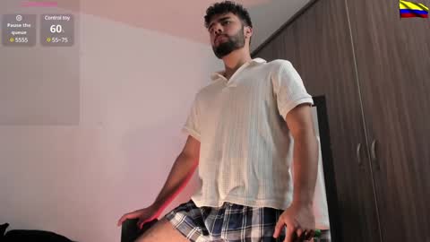 caprywilliams online show from January 24, 4:48 am