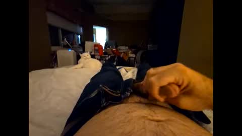 captkdive online show from November 30, 2:29 am