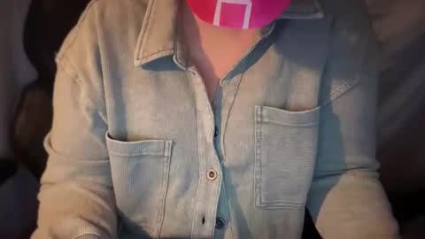 Cara Bou online show from December 2, 10:19 pm