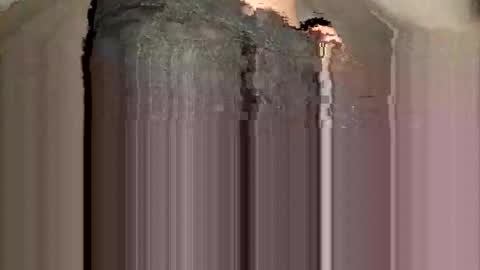 caress_ online show from March 26, 9:58 am