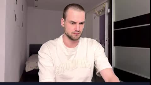 Cari online show from January 7, 7:30 pm