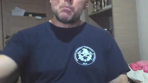 Laz online show from January 14, 10:18 pm