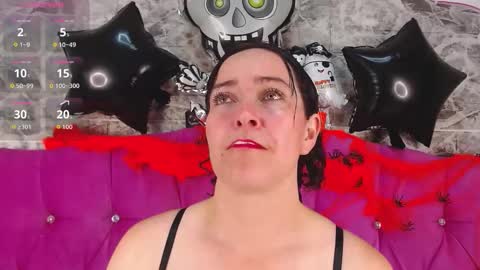 Carla naugthy  online show from October 27, 1:00 pm