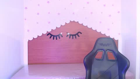 CARLYE   online show from November 25, 3:16 am