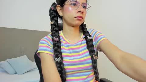 C A R L I N A online show from September 23, 12:32 pm