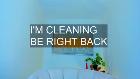 Andrea online show from February 3, 9:08 am