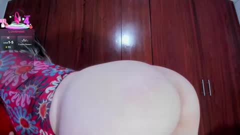 carly grasso  online show from February 1, 7:16 am