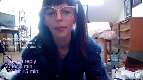 Carly Pearls online show from March 9, 11:47 am