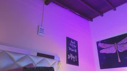 Carolina   online show from December 2, 11:40 am