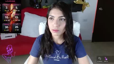 Caroline online show from February 16, 1:20 pm