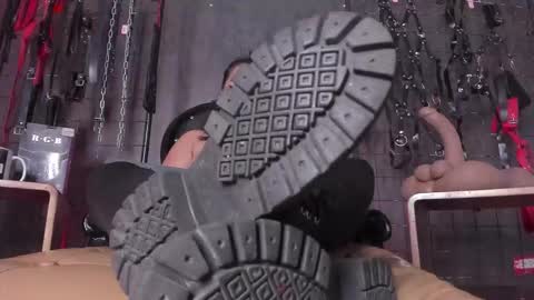 carolina online show from October 31, 11:16 pm