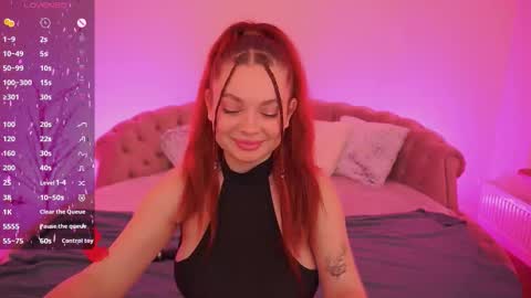 carolinadia online show from December 22, 9:21 pm