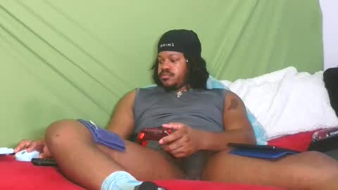 carolinayungin96 online show from September 24, 7:53 pm