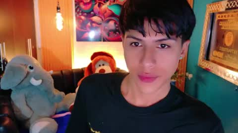 carolinejesh online show from March 30, 12:27 pm