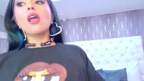 CarolinneTaylor online show from October 6, 11:50 am