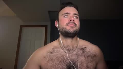 carpenterboyy1999333 online show from January 28, 12:47 am