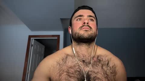 carpenterboyy1999333 online show from February 7, 9:48 pm