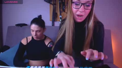 Carrie online show from February 7, 8:12 pm