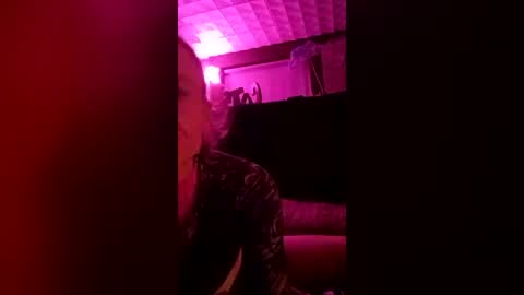 carriecanplay online show from June 26, 7:58 am