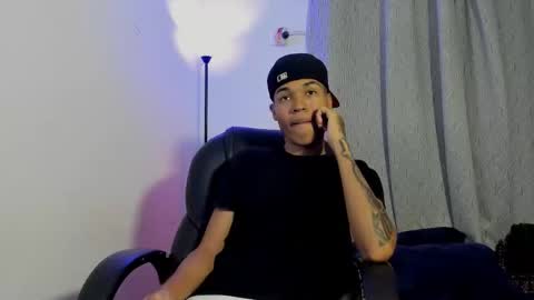 Snapshot of carterbrownbbc chatting on September 26, 3:25 am Carter online show from September 26, 3:25 am