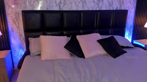 Casey Pierce  New Account online show from January 15, 4:05 pm