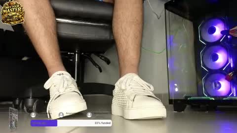 cash_master777 online show from April 14, 9:23 am