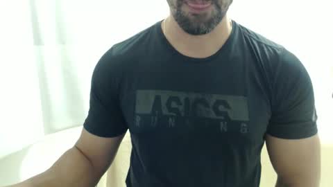 cashmastermuscle77 online show from January 6, 10:47 pm