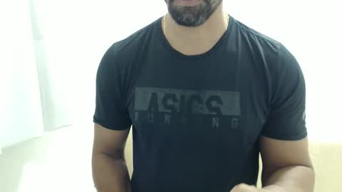 cashmastermuscle77 online show from February 21, 10:40 am