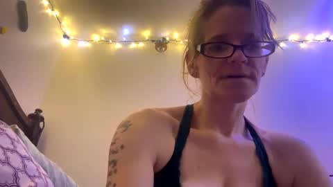 Snapshot of casidy1 chatting on March 8, 10:13 pm casidy1 online show from March 8, 10:13 pm