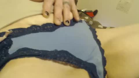 Snapshot of casidy1 chatting on February 23, 1:42 pm casidy1 online show from February 23, 1:42 pm