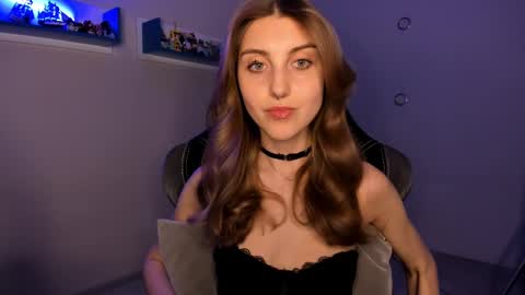 Snapshot of cassiablade1 chatting on February 9, 7:19 pm Seductress Cassia FINDOM AND SADISM NO NUDE online show from February 9, 7:19 pm