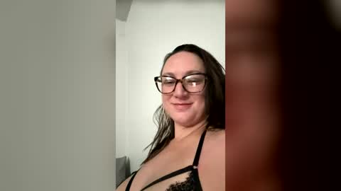cassie0112 online show from July 5, 8:43 am
