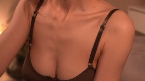 Cassie online show from May 5, 4:57 pm
